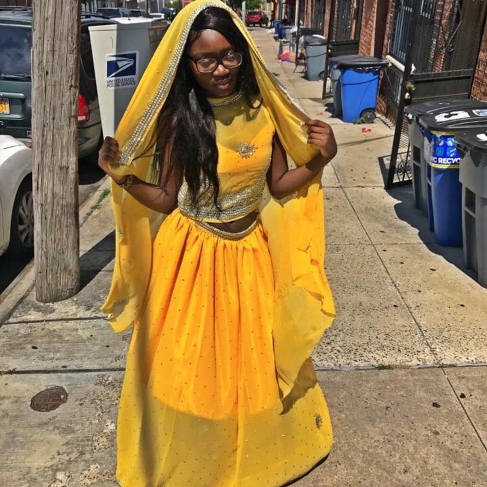Yellow Indian 2 piece set made in Dubai